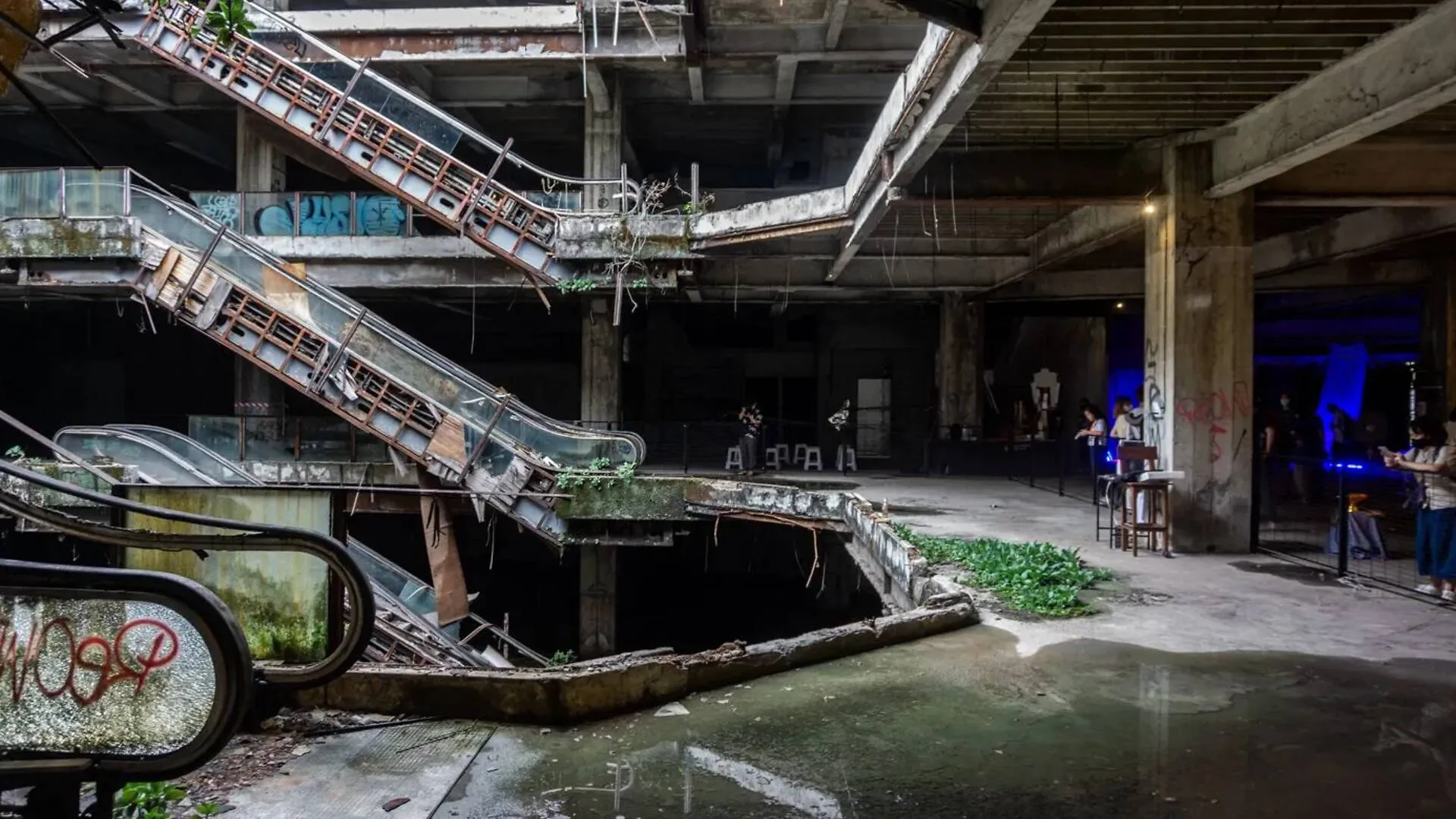 Bangkok, festival di horror in mall abbandonato